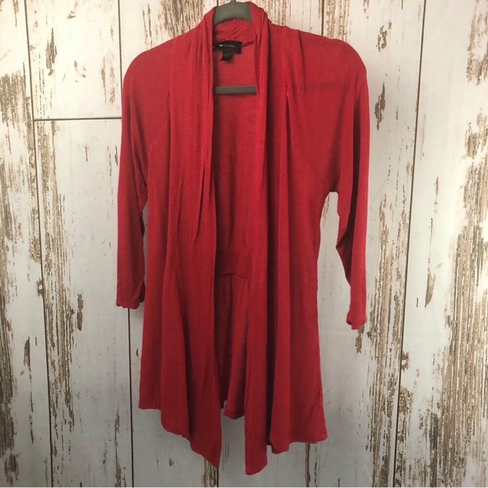 AB Studio, Open Front Sweater. Size Medium. In excellent condition!